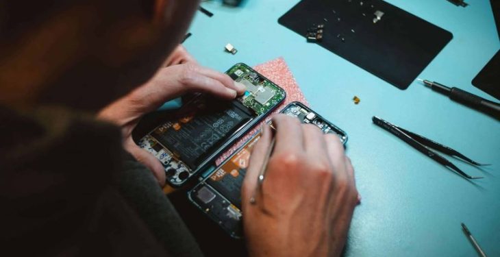 Cell Phone Repair To DIY Or Not To DIY